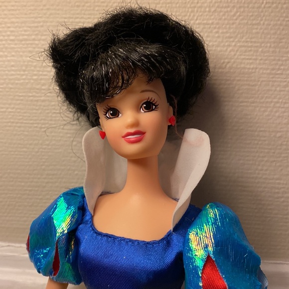 Snow White - Picture 2 of 7